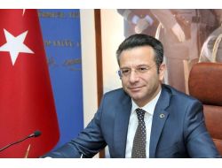 Vali Aksoy: Basın, Çağın En Dinamik Sektörüdür