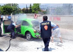 Fethiye’de Seyir Halindeki Otomobilde Yangın Çıktı