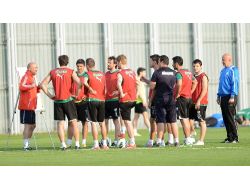 Orduspor Maçına Hazırlanan Bursaspor'a Minikler Moral Verdi