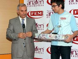 Fem Dershaneleri Ygs'de Derece Yapan Öğrencileri Ödüllendirdi