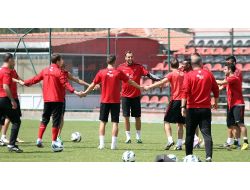 Eskişehirspor Beşiktaş Maçına Tam Kadro Hazırlanıyor