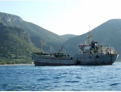 Datça’da Karaya Oturan Gemi Kurtarıldı