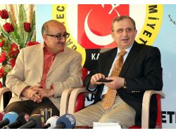 Akil İnsan Cemal Uşşak: Barış Sürecine Kuşkuyla Bakanların Kuşkuları Azaldı