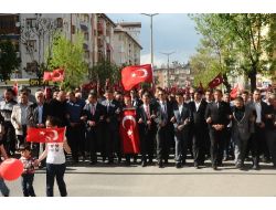 Sivas’ta Türkçülük Günü Yürüyüşü