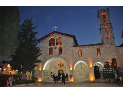 Antakyalı Hıristiyanlar Paskalya Bayramı'nı Buruk Kutladı