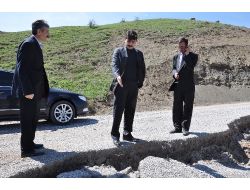 Korkut'ta Geçen Yıl Yapılan Köy Yolları Heyelanlar Nedeniyle Bozuldu