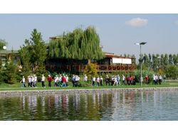 Obeziteye Karşı Yürüdüler