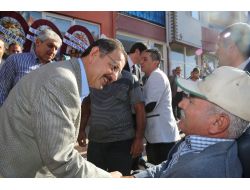 Büyükşehir Belediyesi İlçelerin Hizmetlerini Üstleniyor