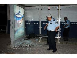 İzmir'de Motosiklet Kazası: 1 Ölü 1 Yaralı