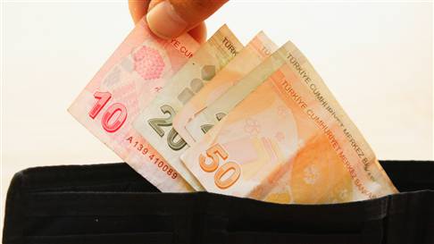 Memurun Cebi Doluyor!..