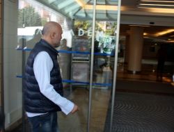 Bursa'da Başkan Yazıcı İçin Endişeli Bekleyiş Sürüyor