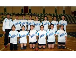 Osmangazi Belediyespor Hentbol Takımının Hedefi Şampiyonluk