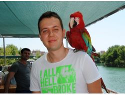 Ukraynalı Öğrenci, Turist Bahşişleriyle Türkiye'de Staj Yapıyor