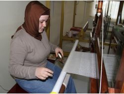 Yöresel Bez Dokuma Kursu Bayanlardan İlgi Görüyor