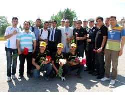 Adıyaman’da 'Emniyet Kemeri Tak, Karanfili Kap’ Kampanyası