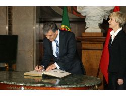 Gül Portekiz Meclisini Ziyaret Etti