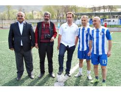 Tatvan’da Dostluk Maçı