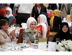 Emine Erdoğan: Çocuklarının Gözü Önünde Anne Babaları Katleden İnsan Olamaz