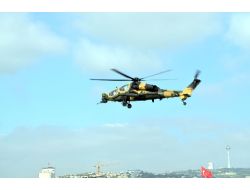 Milli Helikopter Atak'ın Gösterisi Nefes Kesti
