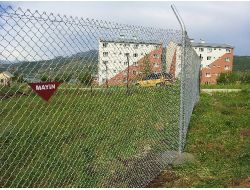 Tunceli'de Mayınlı Alana Güvenlik Çalışması Kapsamında Tel Örgü Çekildi