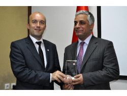 Dr. Akoğlan: Türkiye'de 60 Binden Fazla Hasta Organ Yetmezliği Çekiyor