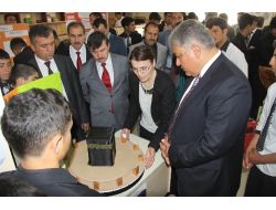 Ağrı’da Tübitak Bilim Fuarı Açıldı