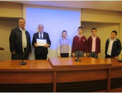 Dereceye Giren Okullar Ödüllendirildi