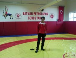 Petrolsporlu Güreşçi Milli Takım Kampında