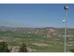 Hititlerin Başkenti, 24 Saat Mobeselerle Gözetim Altında