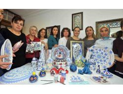 Ankaralı Kadınlar Çiniciliğe Özendi