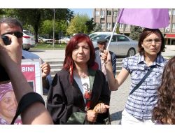 Uşak'ta Eski Eşi Tarafından Öldürülen Nermin Şen'in Davası Başladı