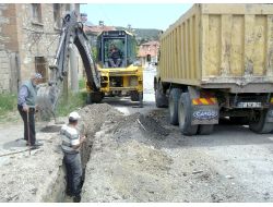 Keçiborlu'da Şehir Şebekesi Değiştiği İçin Sık Sık Su Kesintisine Gidiliyor