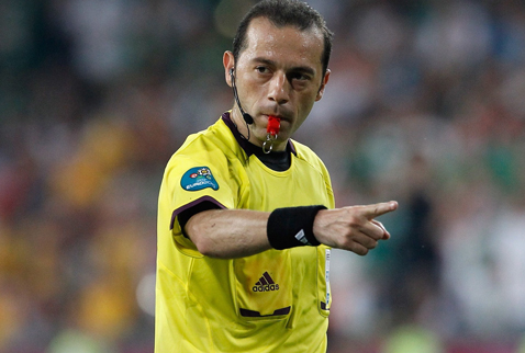 Derbinin hakemi Cüneyt Çakır