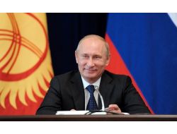 Putin Askeri Üs Anlaşmalarını Onayladı