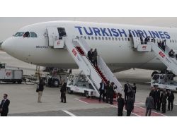 Cumhurbaşkanı Gül Yurda Döndü