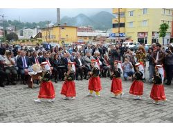 Arhavi'de Halk Eğitim Merkezi Kursiyerleri Çalışmalarını Sergiledi