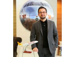 Gediz Üniversitesi'nden İlk Fahri Doktora Ali Sabancı'ya