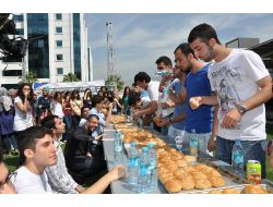 Şifa Üniversitesi'ne Bahar Geldi