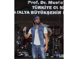 Antalya Gençlik Şenliği Gökhan Türkmen Konseriyle Başladı