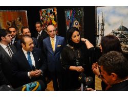 SuudiArabistan Kralının Gelini Resim Sergisi Açtı