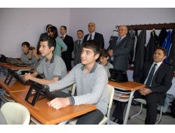 Rize’de Tablet Bilgisayar Dağıtılanların Beklentileri Dinlendi