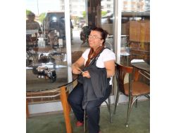 Erken Teşhisle Hayat Kurtaran Ebe 'Yılın Ebesi' Seçildi