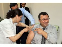 Muğla’da Milletvekili Ve Basın Mensupları Aşılandı