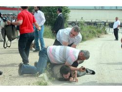 Eylemciler Polisle Çatıştı, Yaralı Polisler Var