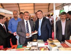Çarşamba Kitap Fuarı Yoğun İlgi Gördü