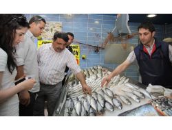 Sincan'da Balık Tezgahlarına Denetim