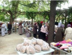 Şaphane'de Öğrenciler Yararına Kermes Düzenlendi