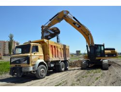 Kocasinan Belediyesi Fuar Gelişme Alanına Yol Yapıyor