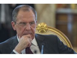 Lavrov: Suriye’ye Yeni Silah Satışı Yok