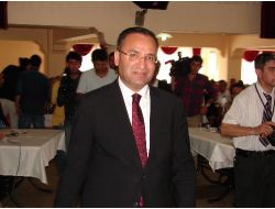 Bozdağ: Mhp’nin Erkekliği Meclis'in Kapısında Bitti